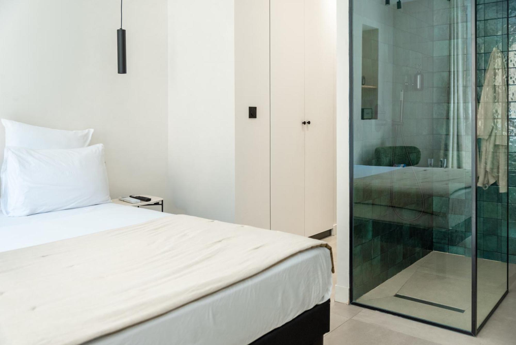 Mouchki Hotel Marseille Exterior photo