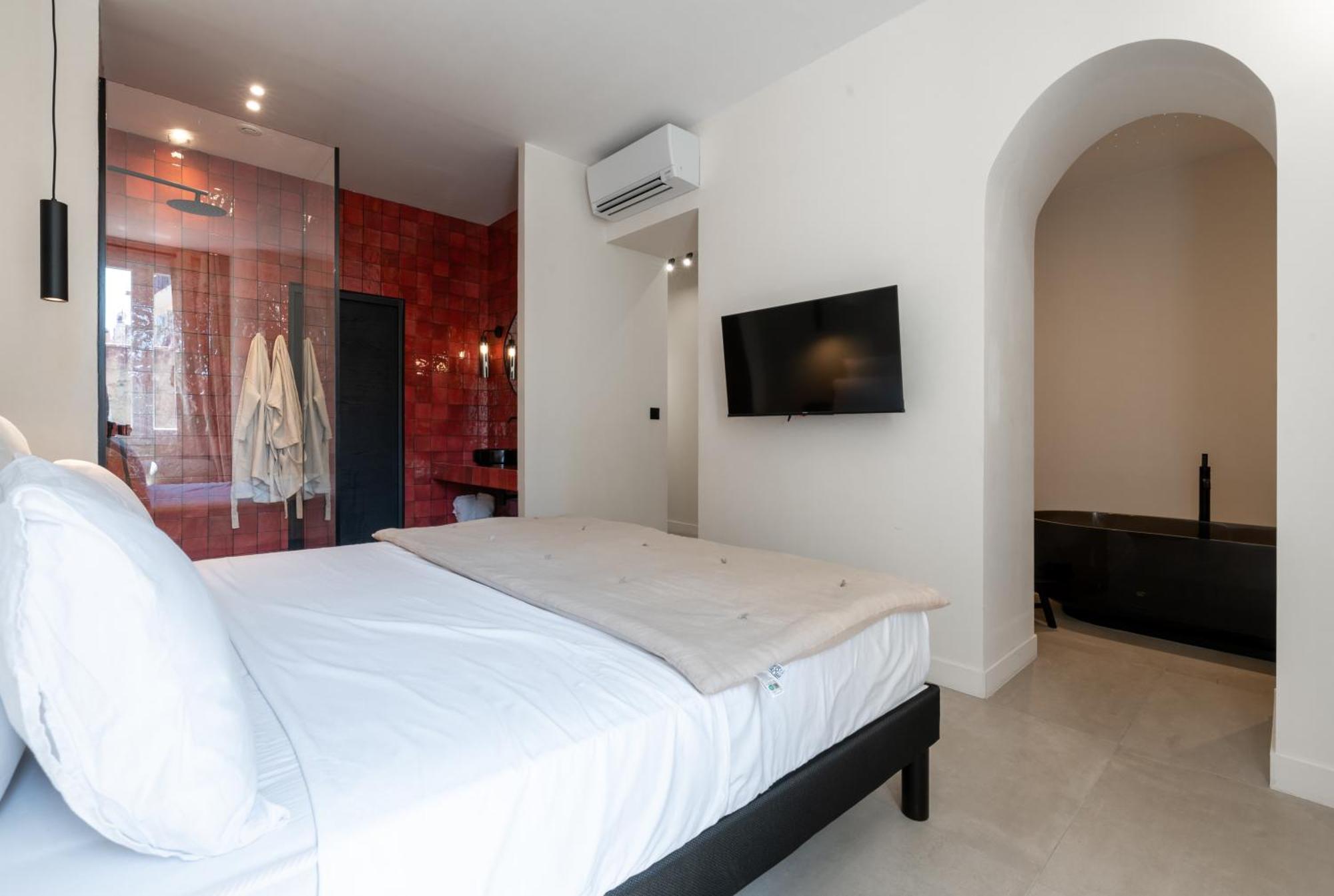 Mouchki Hotel Marseille Exterior photo